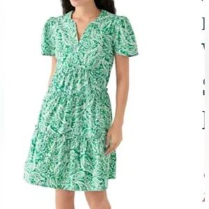 Crown & Ivy Sleeveless Smocked Dress - green White paisley-Size Small